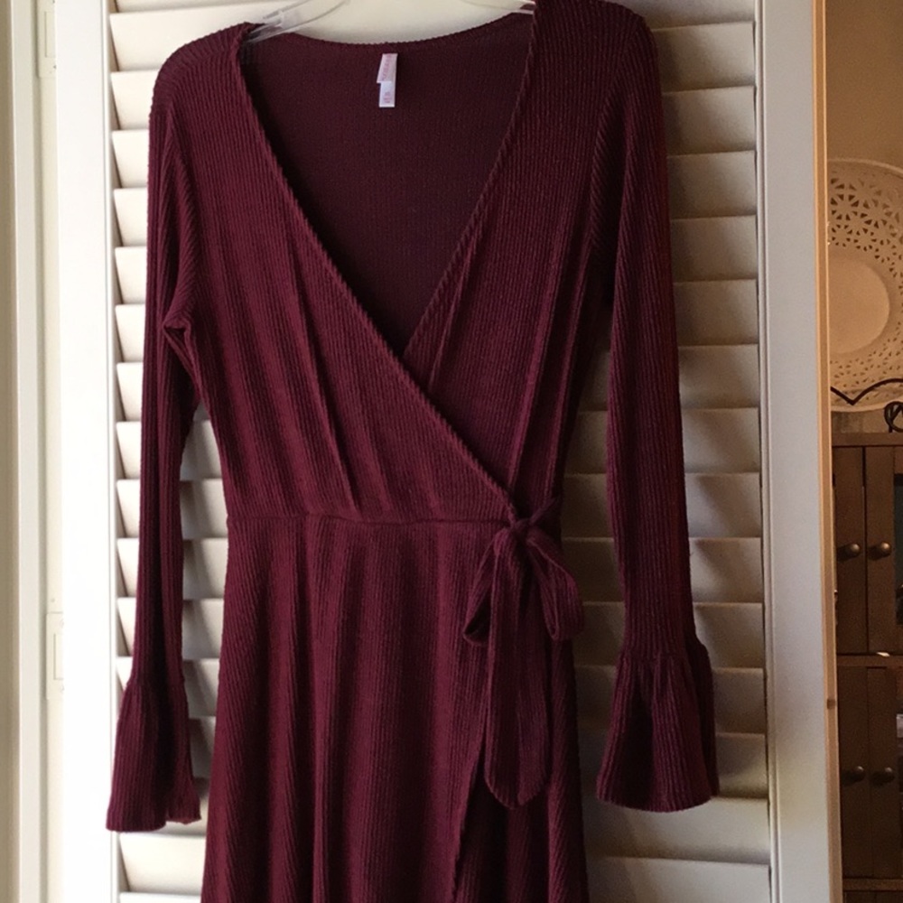 Xhilaration | Crimson Wrap Dress XS